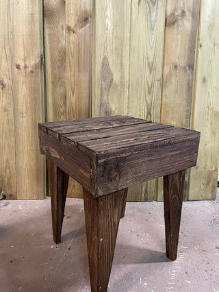 Sgabello / Tavolino