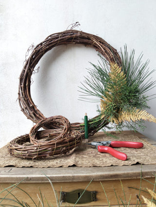 Base ghirlanda in vite